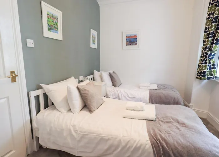 Drystones Apartment *