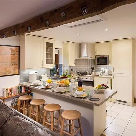 Drystones Apartment *